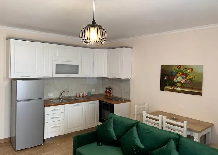 Alb's 2 アパート *