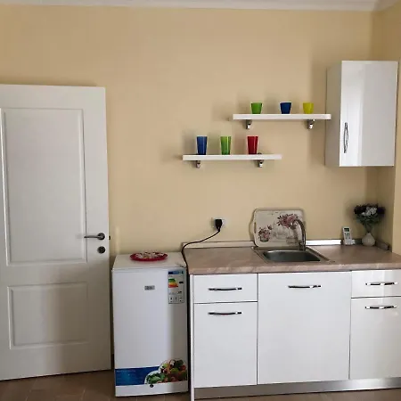 Alb's 2 Apartment *