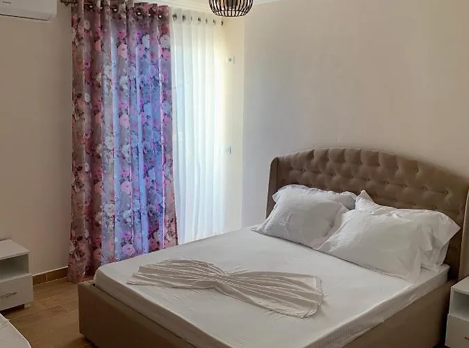 Διαμέρισμα Alb's 2 *