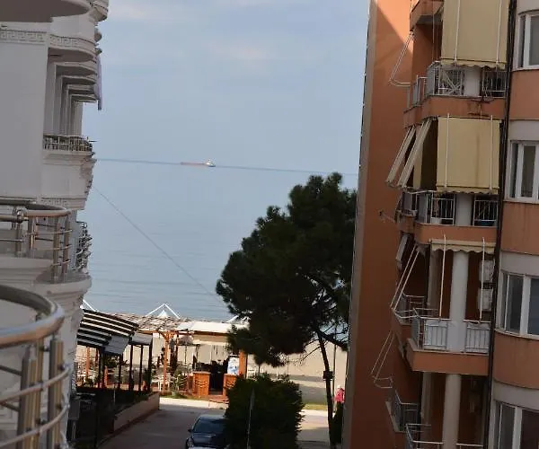 Διαμέρισμα Alb's 2